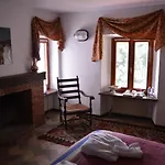Bed and Breakfast L'uovo E La Faina Busca