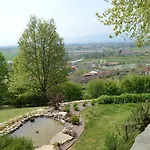 L'uovo E La Faina 4* Busca