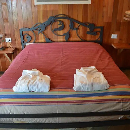 Frühstückspension L'uovo E La Faina