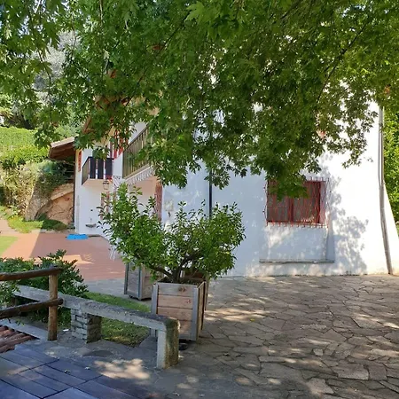 L'uovo E La Faina 4* Busca