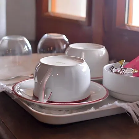 L'uovo E La Faina Bed & Breakfast Busca