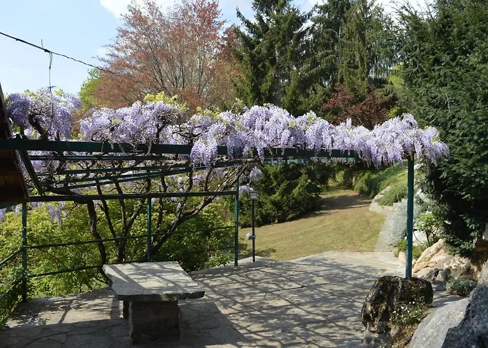 L'uovo E La Faina Bed & Breakfast 4*