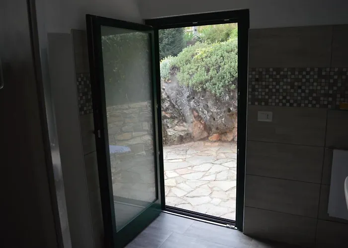 L'uovo E La Faina 4* Busca