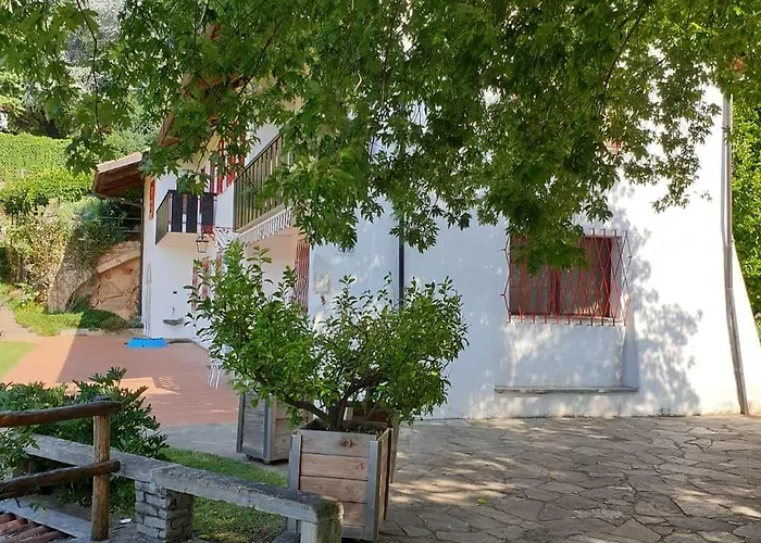 L'uovo E La Faina 4* Busca